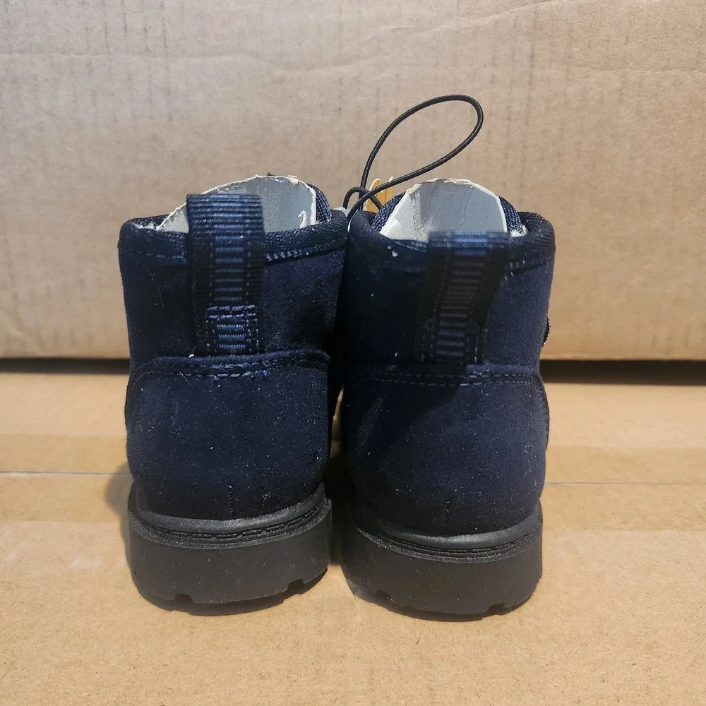 Cat & Jack Boys Navy Blue Faux Suede Shearling Lined Ankle Boots Size 7 NEw